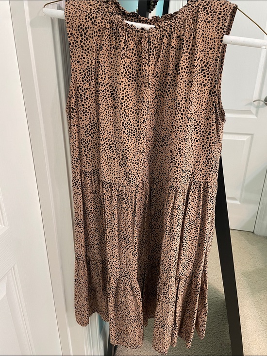 Old Navy Dresses & Skirts - Old Navy Tan and Black Leopard Print Tiered Mini Dress